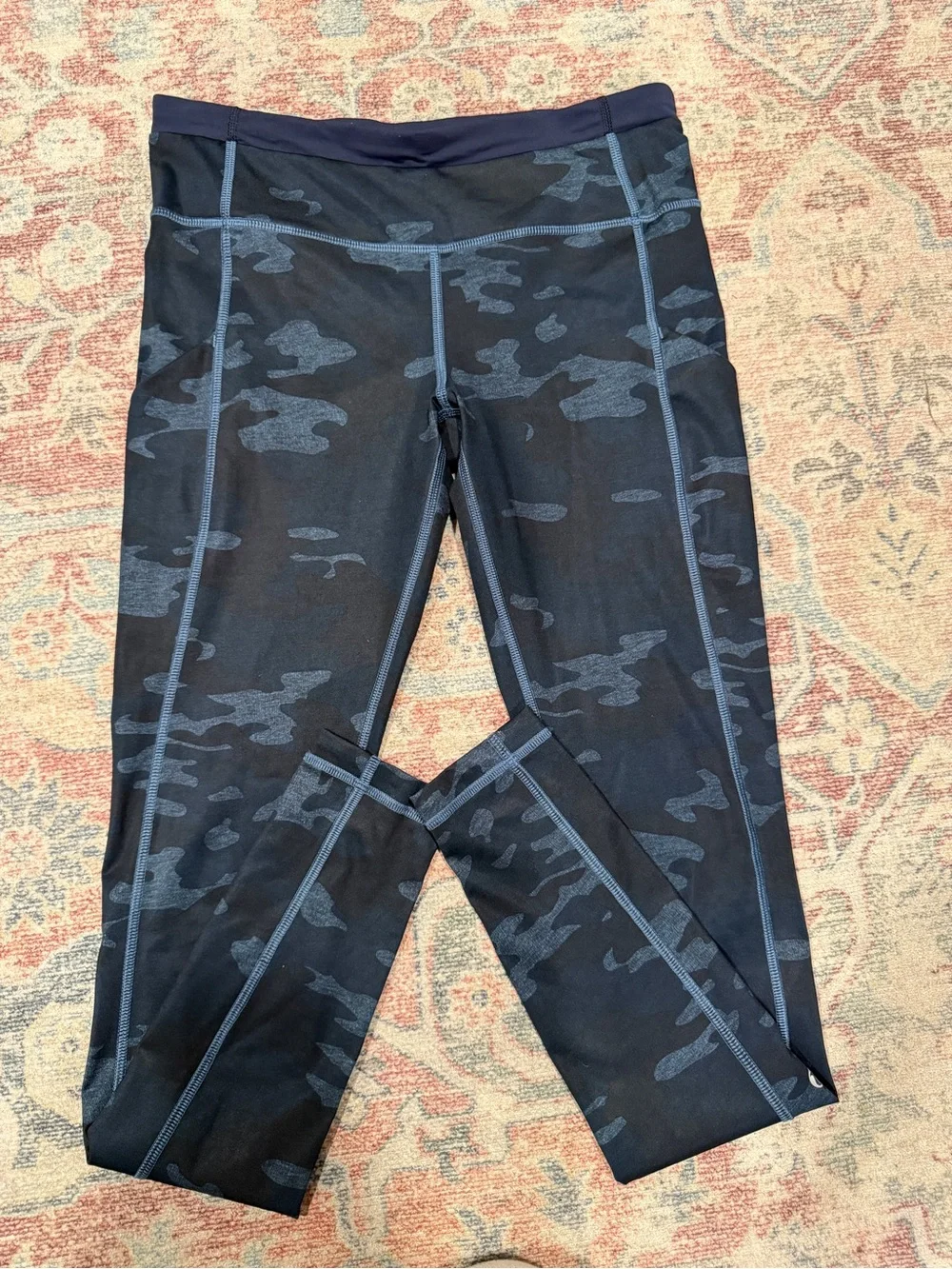 lululemon athletica Black and Navy Camo Performance Leggings